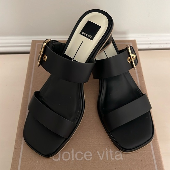 Dolce Vita Shoes - Dolce Vita Black Leather Riva Sandal